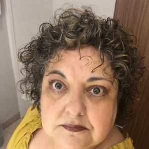 Meet your Posher, Theresa